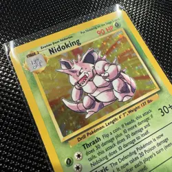 Pokemon Nidoking 11/102 Base Set Holo Rare 1999-2000 Wizards Copyright 90 HP - Image 2