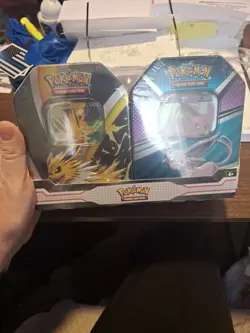 Pokemon TCG Tin Jolteon V And Espeon V, New Sealed - Image 1