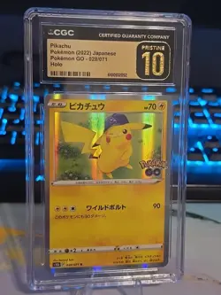 ⭐✨ Pikachu Pokemon Go Stamped Certified Pristine 10 Graded 028/071 Holo Pika 💎✨ - Image 1