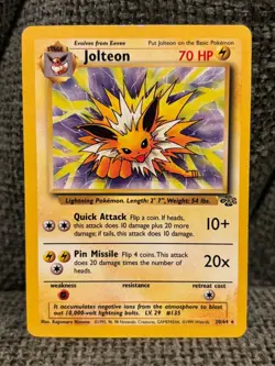 Jolteon 20/64 Jungle Regular Vintage Pokemon Card - Image 1