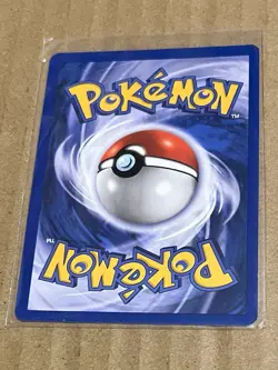 HITMONCHAN - 8/130 Base Set 2 - 2000 Rare HOLO SWIRL Pokemon * EX / Near MINT - Image 5
