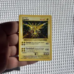 Pokemon TCG Zapdos Base Set Holo Shadowless Rare Card 16/102 DMG Condition - Image 1