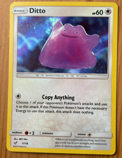 Ditto 17/18 Holo LP - Detective Pikachu 2019 - Pokemon TCG - Image 1