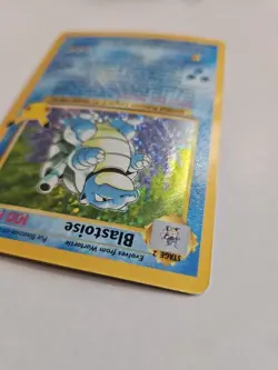 Blastoise 2/102 Celebrations: Classic Collection Holo - Image 4
