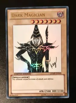 JUMP-EN049 Dark Magician MINT/NEAR MINT NM Ultra Rare Kazuki Takahashi Yugioh - Image 1