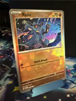 Riolu (Poke Ball Pattern) 050/131 Sv: Prismatic Evolutions Holo NM-/LP- Pokemon - Image 1