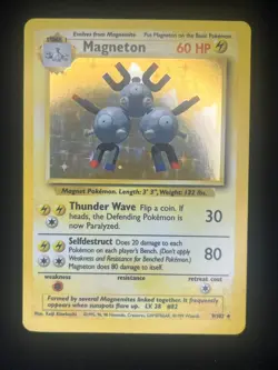 Pokemon TCG 1999 Magneton Base Set Holo Unlimited Rare Card 9/102 - Image 1