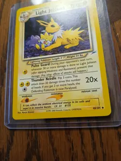 2000 Pokemon Neo Destiny Light Jolteon - Image 4