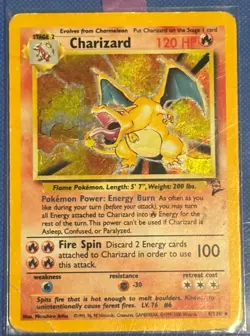 Charizard base set 2 Holo 4/130 pokemon – DAMAGED - Image 1