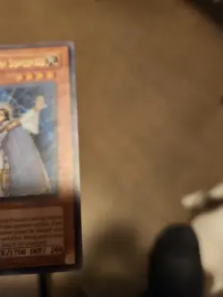Yu-Gi-Oh Lyla, Lightsworn Sorceress - Ultra Rare LODT-EN019 1st Edition, Damaged - Image 4