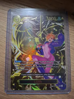 One Piece OP07-111 SP Lilith Gold Parallel Special Rare NM - Image 1