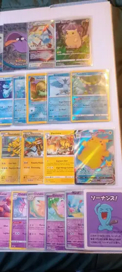 Pokemon Card Collection Lot Topps, Pikachu, Rayquaza, Mew - Image 4