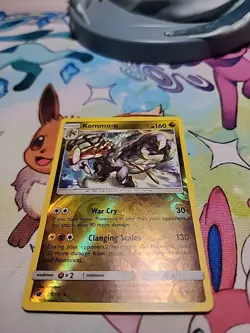 Kommo-o 77/111 Reverse Holo Rare Crimson Invasion Pokemon 2017 - Image 2
