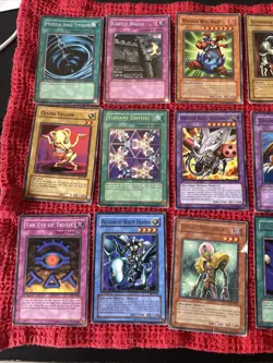 Lot #8⃣ Yugioh Yu-Gi-Oh TCG Massive Card Collection Set Old Rare Vintage 1996 - Image 2