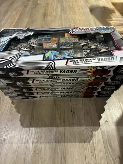 6x Pokemon TCG - Unova Heavy Hitters - Black Bolt/White Flare Premium Collection - Image 3