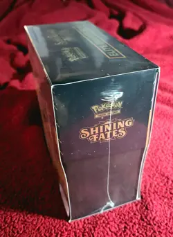 Pokemon TCG Shining Fates Elite Trainer Box 820650808173 - Image 2