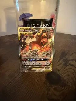 Pokemon TCG Sun & Moon Reshiram Charizard GX SM201 Full Art Black Star Promo NM! - Image 1
