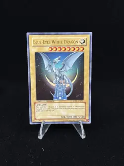 Yu-Gi-Oh! Blue-Eyes White Dragon YAP1 Ultra Rare Limited Ed YAP1-EN001 - Image 1