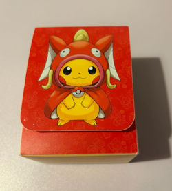 Pikachu Magikarp & Gyarados Poncho Pokemon Center JP Box + Deckbox + 62 Sleeves - Image 2