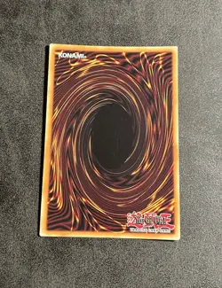 Yugioh Magician of Black Chaos MAX TN19-EN002 2019 Tin Limited Edition - Image 2