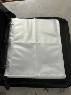 Pokemon TCG 4-Pocket Binder 50 Pages holds 200 / 400 Cards ( Pokeball ) - Image 2