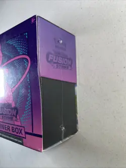 Pokemon TCG: Sword & Shield Fusion Strike Elite Trainer Box ETB New *Damage* # 8 820650809330 - Image 3