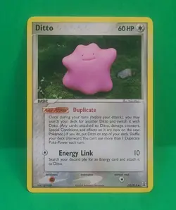 Vintage 2005 Pokemon TCG EX Delta Species Ditto 35/113 2005 Non Holo Card MINT - Image 2
