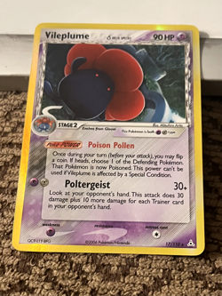 Pokemon TCG - Vileplume (Delta Species) 17/110 Holon Phantoms Holo - NM - Image 3