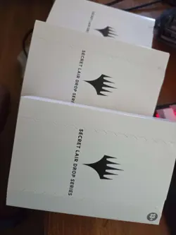 MTG Fallout Foil Bundle Secret Lair S.P.E.C.I.A.L. Vault Boy, Points of Interest - Image 2