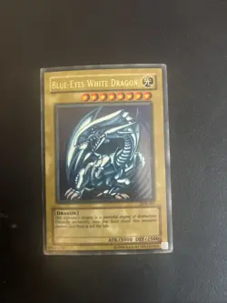 Blue-Eyes White Dragon SDK-001 Starter Deck: Kaiba Unlimited - Image 1