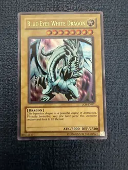 Konami Blue-Eyes White Dragon, Ultra Rare, LOB-EN001 MP, NM - Image 1