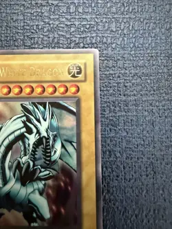 Konami Blue-Eyes White Dragon, Ultra Rare, LOB-EN001 MP, NM - Image 5