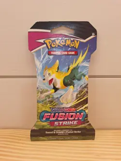 Pokemon TCG Sword & Shield 08 Fusion Strike Sleeved Booster Pack - Image 1