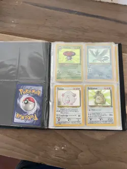 33 Cards + Vintage POKEMON 1999 Wizards of the Coast Collector's Binder - Image 4