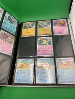 POKEMON Scarlet & Violet 151 Mew Collection Binder With 160 Commons. (T21) - Image 5