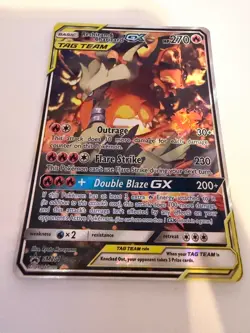 Pokemon TCG - Reshiram & Charizard GX SM201 Sun & Moon Promo Ultra Rare - Image 1