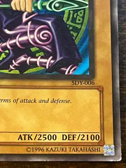 Yugioh Dark Magician SDY-006 Ultra Rare HP - Image 5