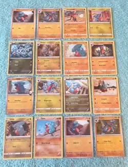 GIBLE, GABITE, & GARCHOMP BUNDLE OF POKEMON CARDS - Image 1