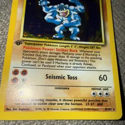 First edition (1st) holographic Machamp, holo, base set, M/NM, pokemon card - Image 2