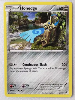 Honedge 21/39 LP - XY Kalos Starter Set Pokemon Card - $2 Combined Shipping - Image 1