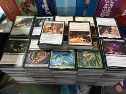 4000 Magic The Gathering Commons And Uncommons. Non Foil LP-NM collection Lot #3 - Image 1