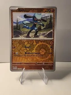 Riolu 113/198 SV01: Scarlet & Violet Base Set Reverse Holo Pokemon TCG NM - Image 1