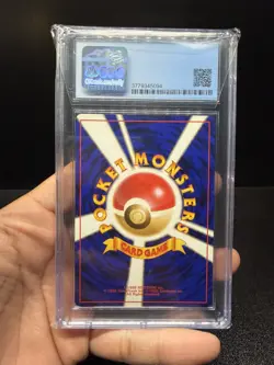 1999 POKEMON JAPANESE GYM 2 HOLO #146 BLAINE'S MOLTRES CGC 9.5 GEM MINT - Image 2