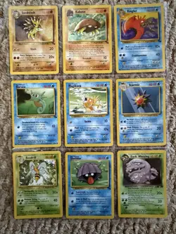 Pokemon Card Base Set Lot Plus More Holos Gyrados Aerodactyl Vaporeon - Image 3