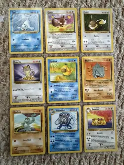 Pokemon Card Base Set Lot Plus More Holos Gyrados Aerodactyl Vaporeon - Image 5