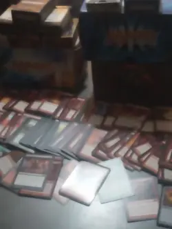 Magic: The Gathering Mixed Card Lot Red Blue Green Foil & Regular Standard Size - Image 4