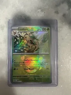 Pokemon TCG Leafeon 005/131 Pokeball Prismatic Evolutions NM - Image 1