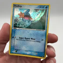 Mudkip 11/17 Pop Series 4 Holo Hp DMG Pokemon Card - Image 1
