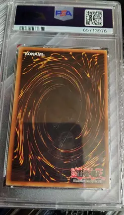 Yu-Gi-Oh Man-Eater Bug LOB-108 1st psa 8 - Image 2