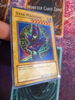 Yu-Gi-Oh! Dark Magician SYE-001 Super Rare Unlimited Near Mint - Image 2